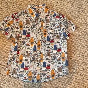 Like new - vineyard vines. Colorful Graphic Short Sleeve Shirt